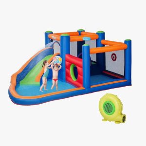 Toboggan gonflable avec piscine